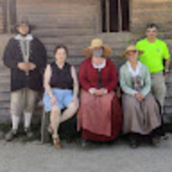 Meet your Posher, Rosalind - Picture 1 of 1